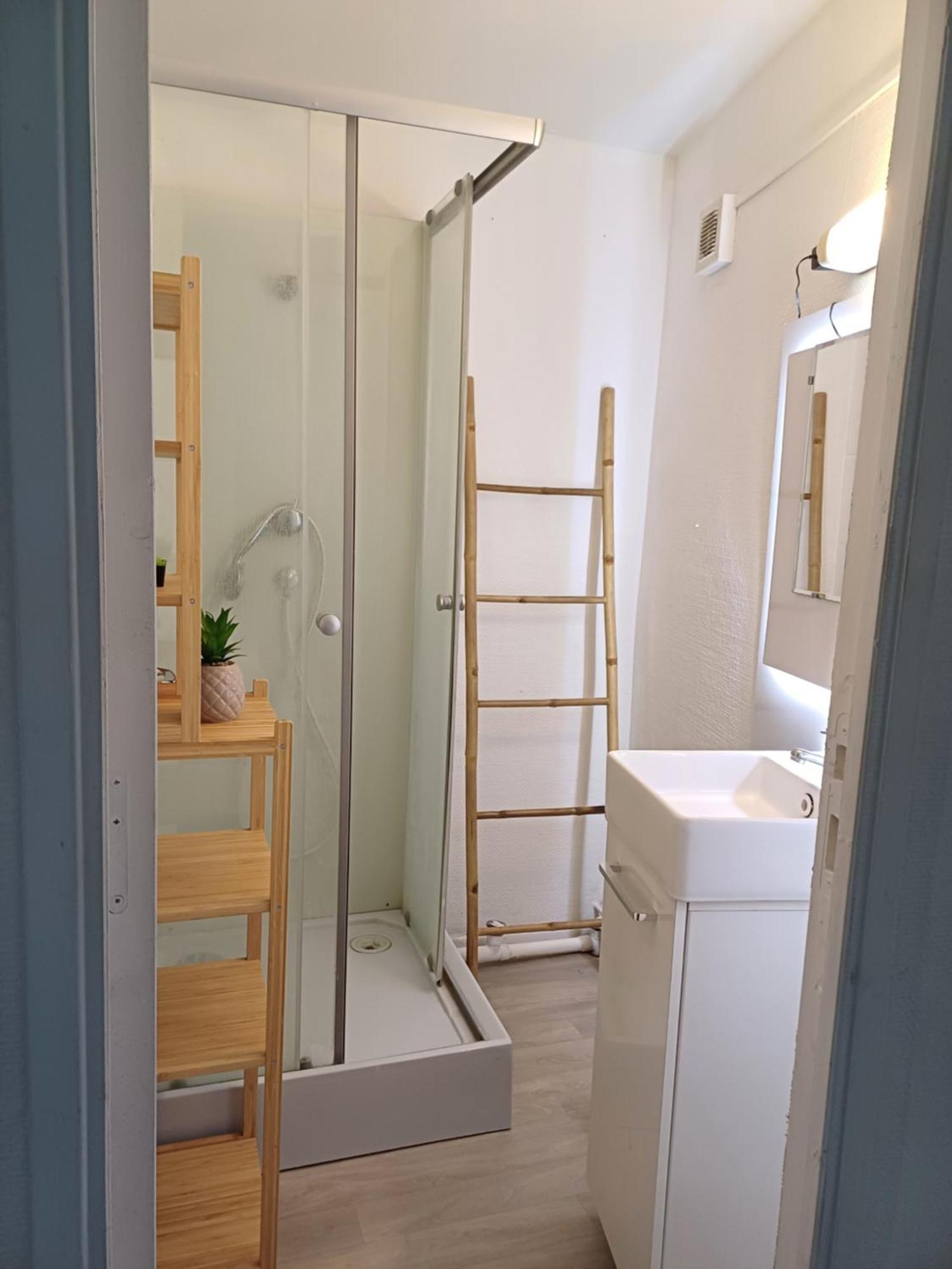 Bizet - Maison Amienoise- 2 Chambres อาเมียงส์ ภายนอก รูปภาพ